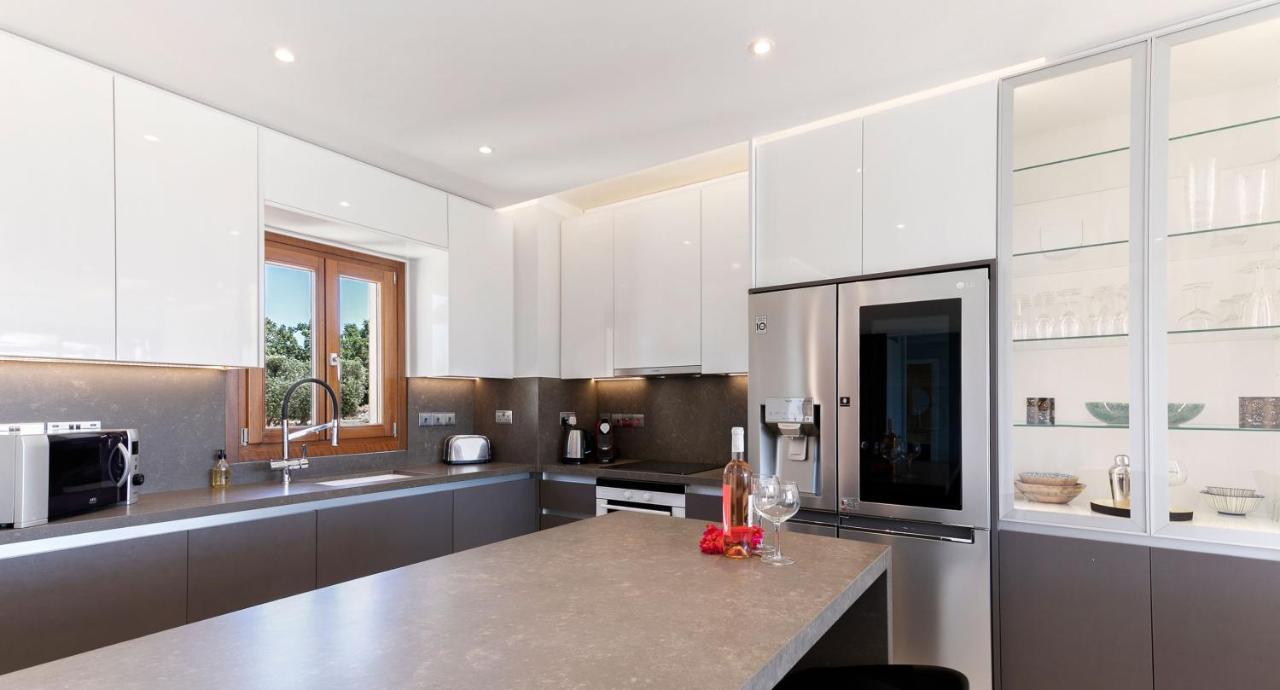 Modern Apartment Nz11 Large Balconies With Sea And Mountain Views Kouklia Exteriör bild